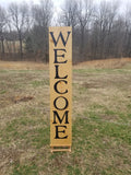 Interchangeable Season Piece - Letter O Black with Weathered Oak Background