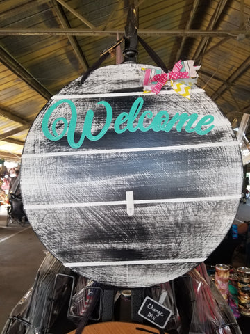 Interchangeable Base Circle - Welcome - White with Black Distress